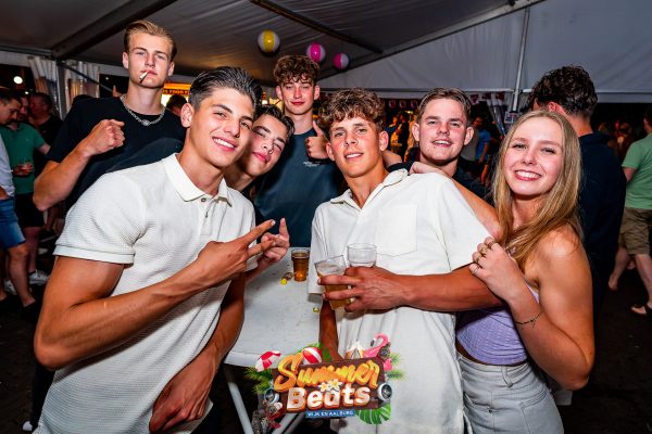 Versteeg AV Producties JV-90